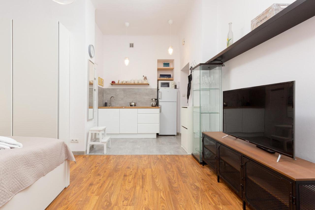 Downtown Studio Marszalkowska By Noclegi Renters Varşova Dış mekan fotoğraf